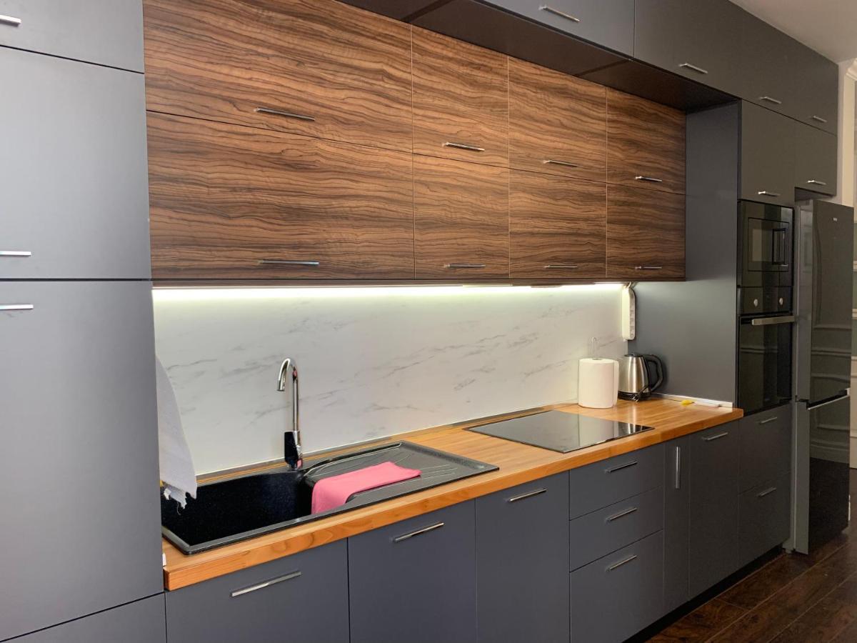 Royal Apartament Dıraç Dış mekan fotoğraf